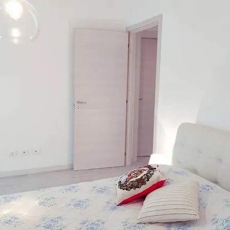 Apartment Bilocale Con Giardino Near Lerici *