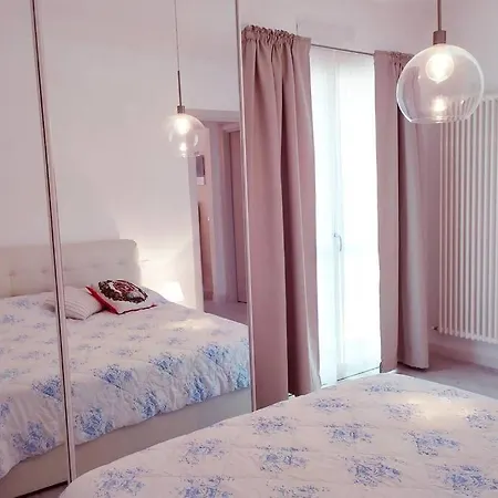 Apartment Bilocale Con Giardino Near Lerici Trebiano