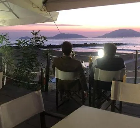 Apartment Bilocale Con Giardino Near Lerici Trebiano